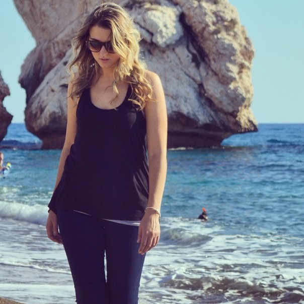 kocaeli sarisin universiteli escort bayan